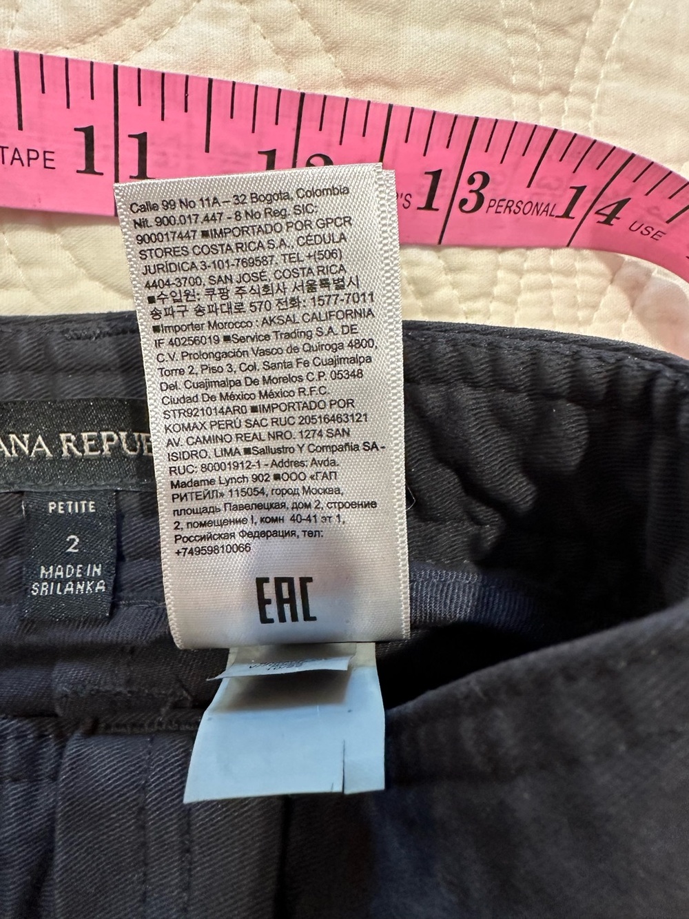 Banana Republic size 2 Petite black barrel leg crop utility pants. - Picture 9 of 12